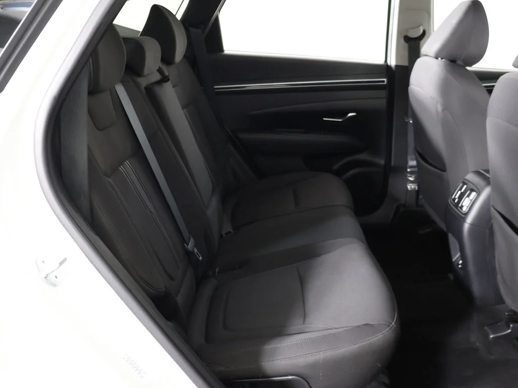 Used 2024 White Pearl Hyundai SEL image 34
