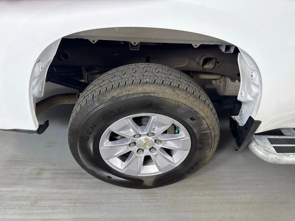 Used 2025 White Chevrolet WT image 12