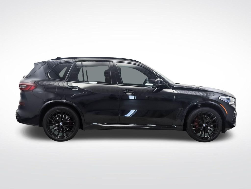 Used 2021 Black Sapphire Metallic BMW M50i image 6