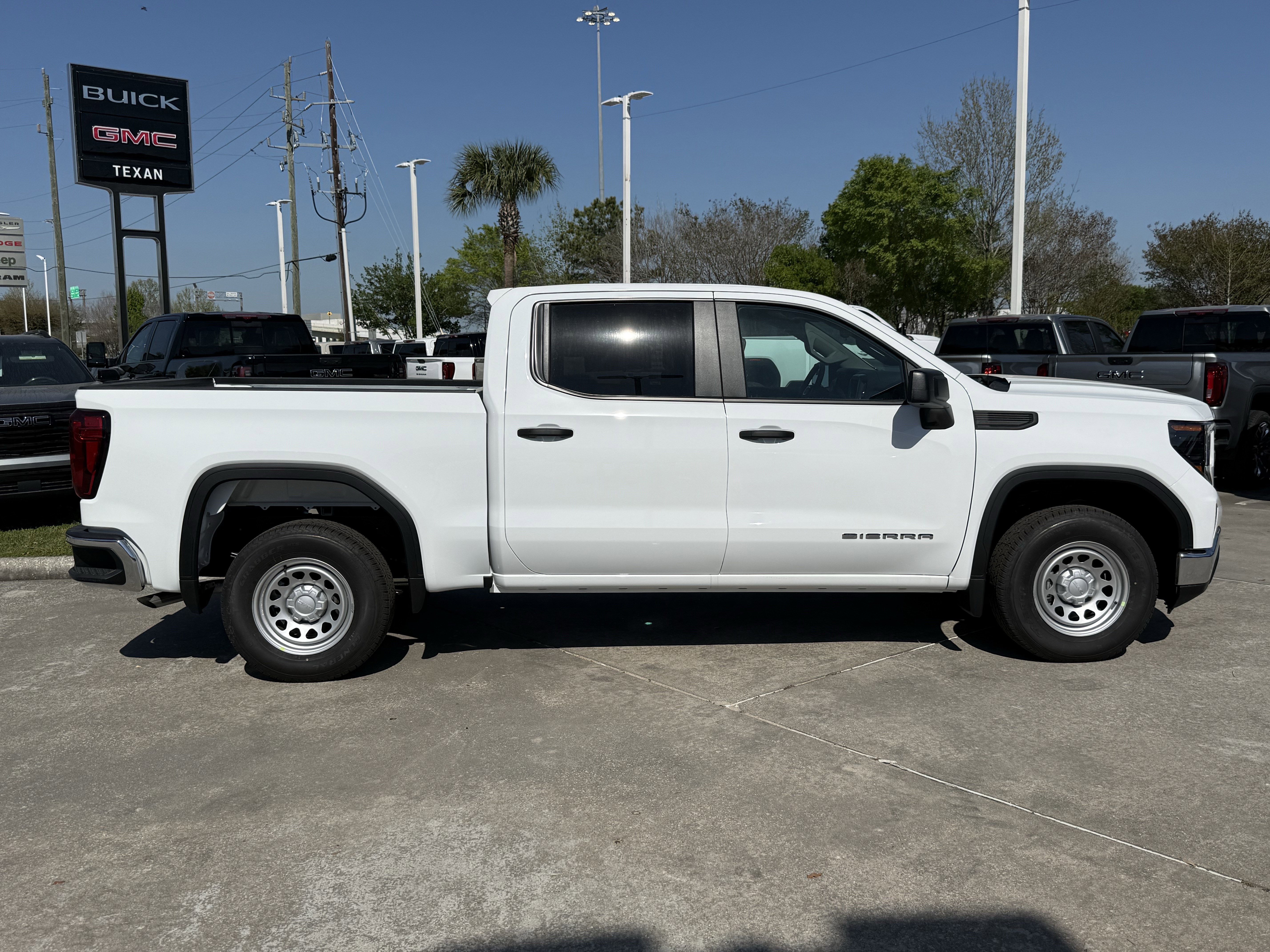 New 2026 Summit White GMC Pro image 3