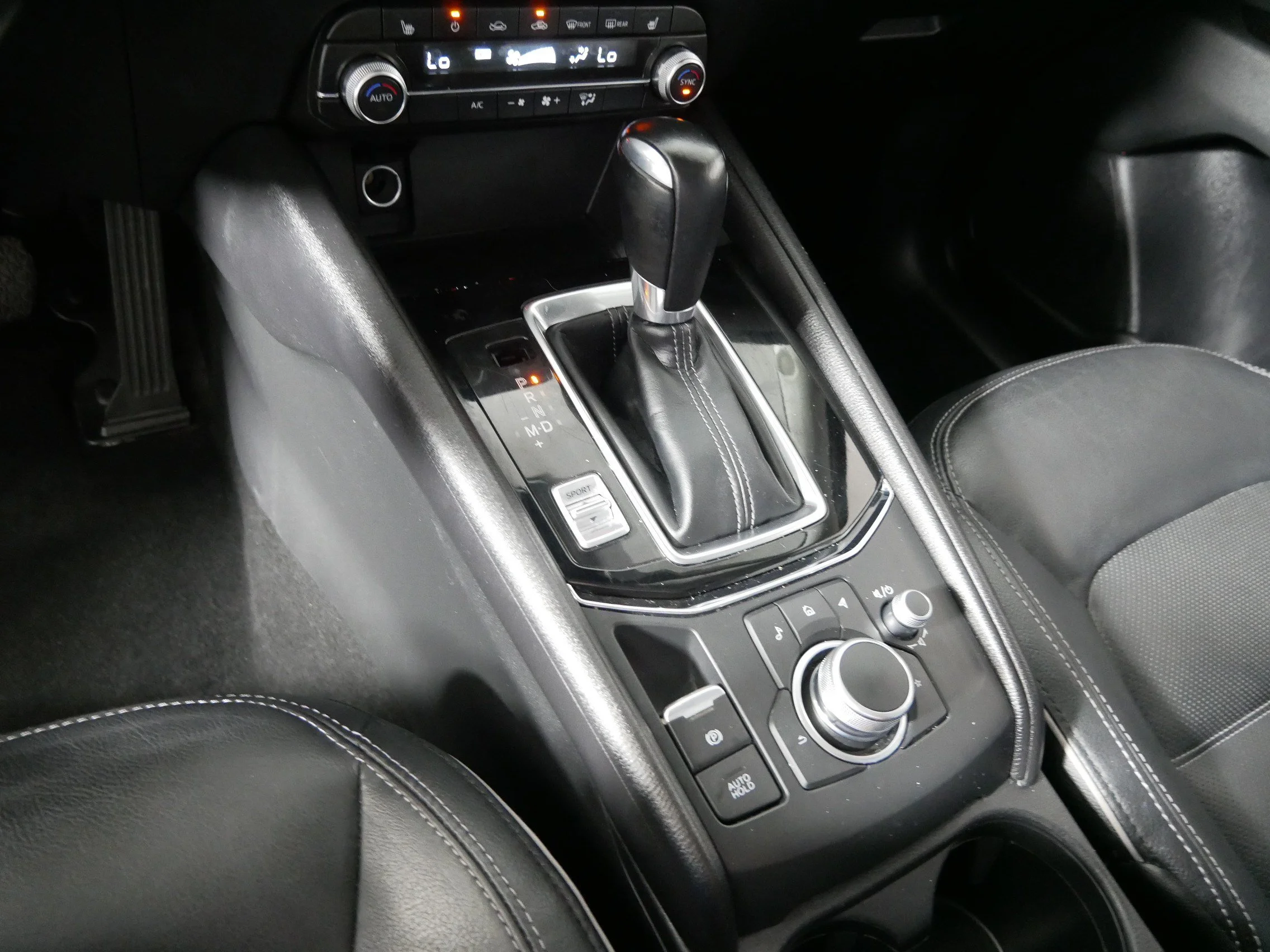 Used 2025 Jet Black Mica Mazda 2.5 S Preferred Package image 24