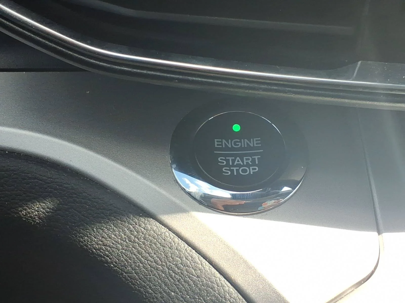 Used 2021 Black Metallic Ford XLT image 11