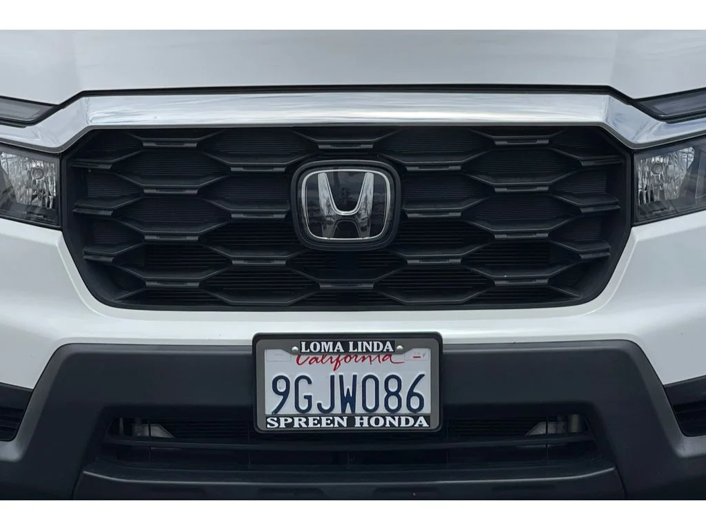 Certified Used 2023 Platinum White Pearl Honda AWD EX-L image 47