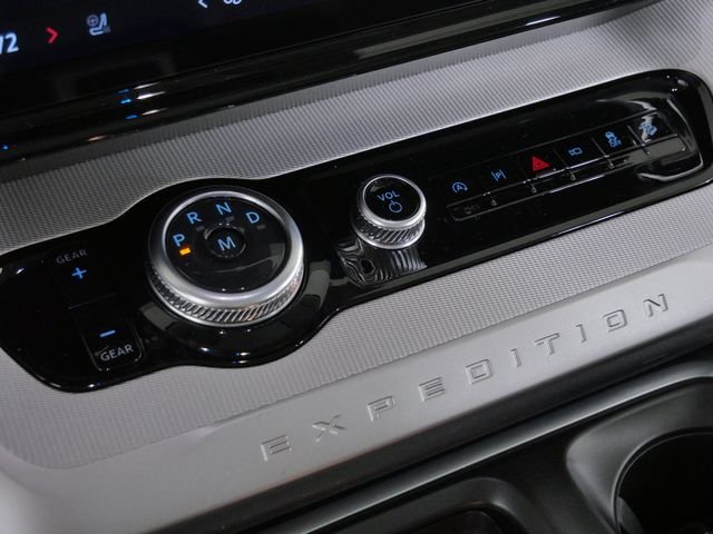 Certified Used 2025 Gray Ford Active image 32