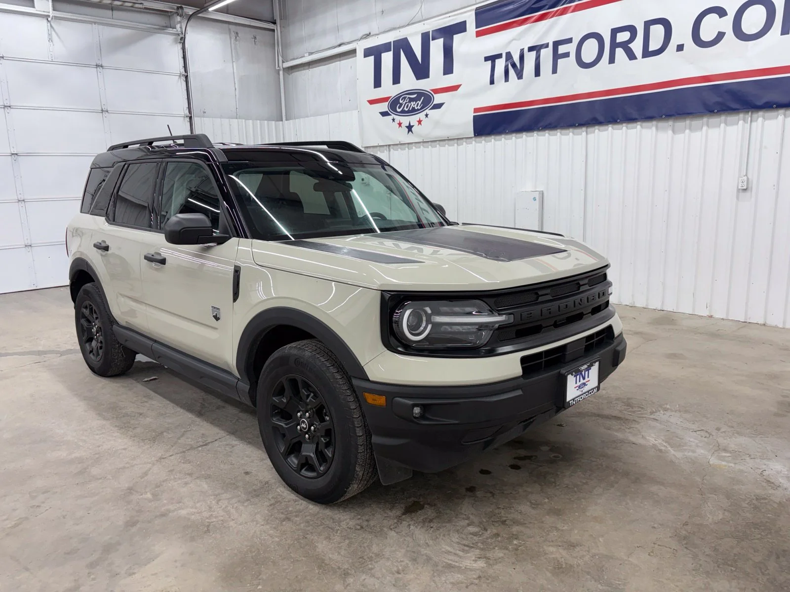 Certified Used 2024 Beige Ford Big Bend image 2