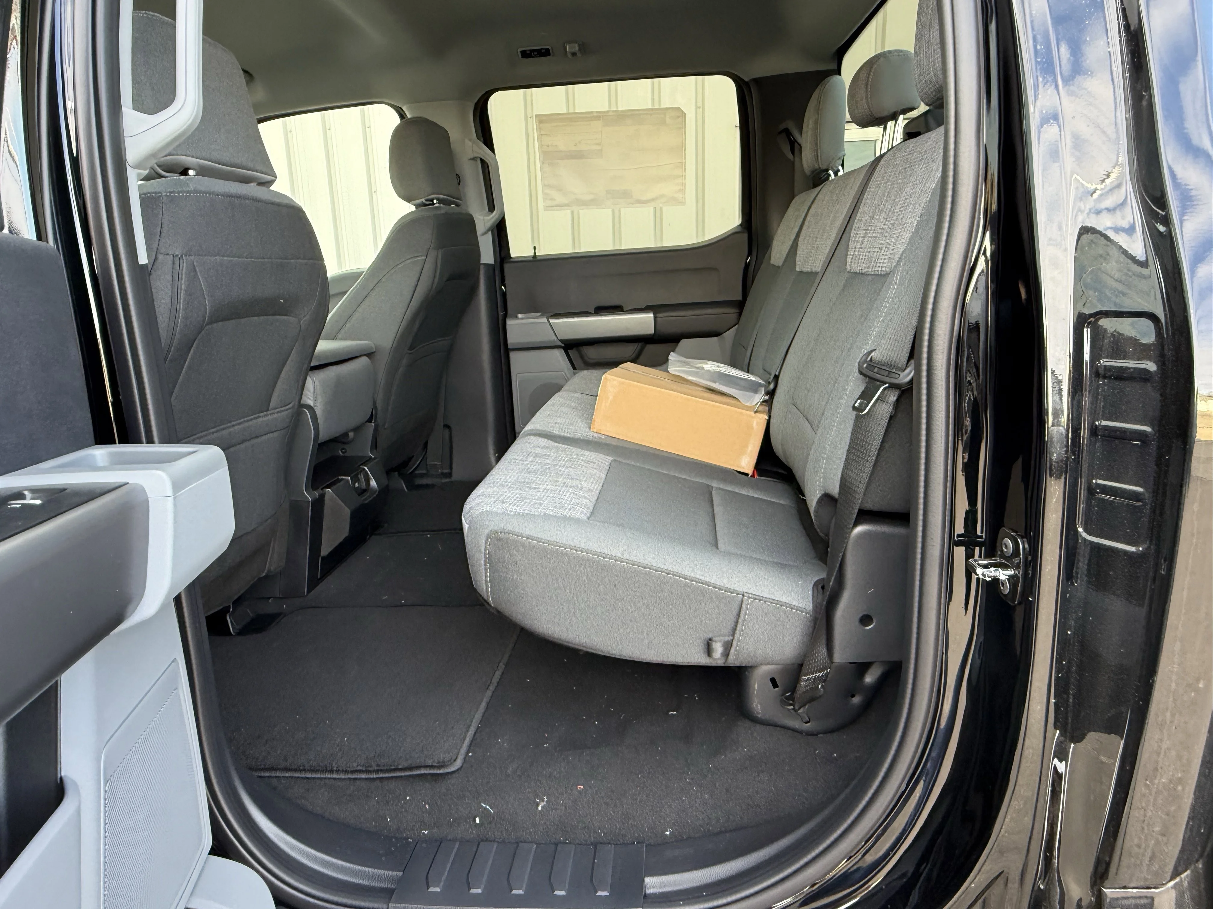 2026 Ford F-350 Super Duty XLT - Photo 11