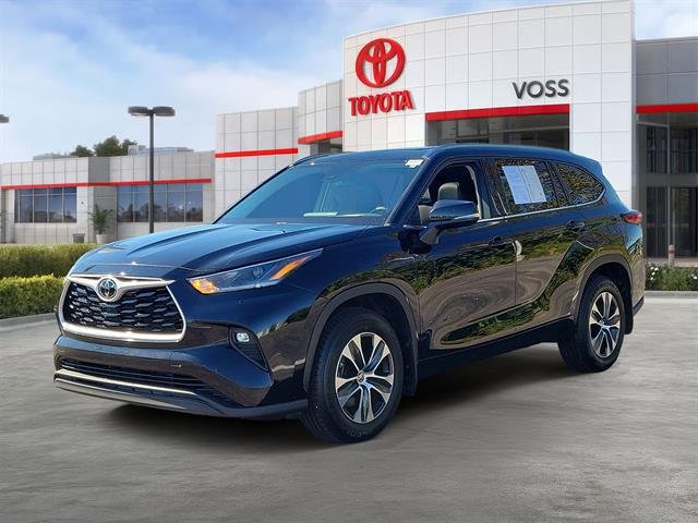 Certified Used 2021 MIDNIGHT BLACK METAL Toyota  image 2