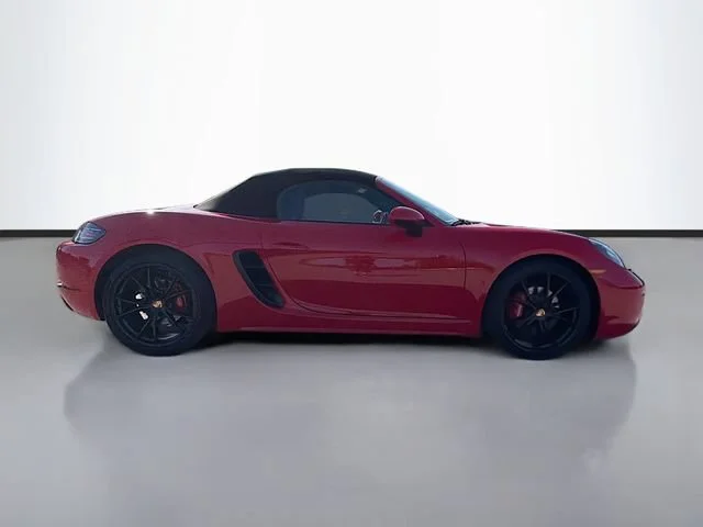 Used 2025 Guards Red Porsche S image 6