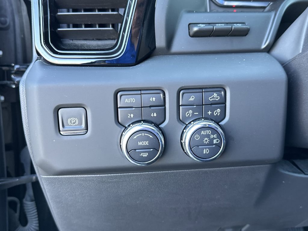 Used 2024 Black GMC AT4 image 20