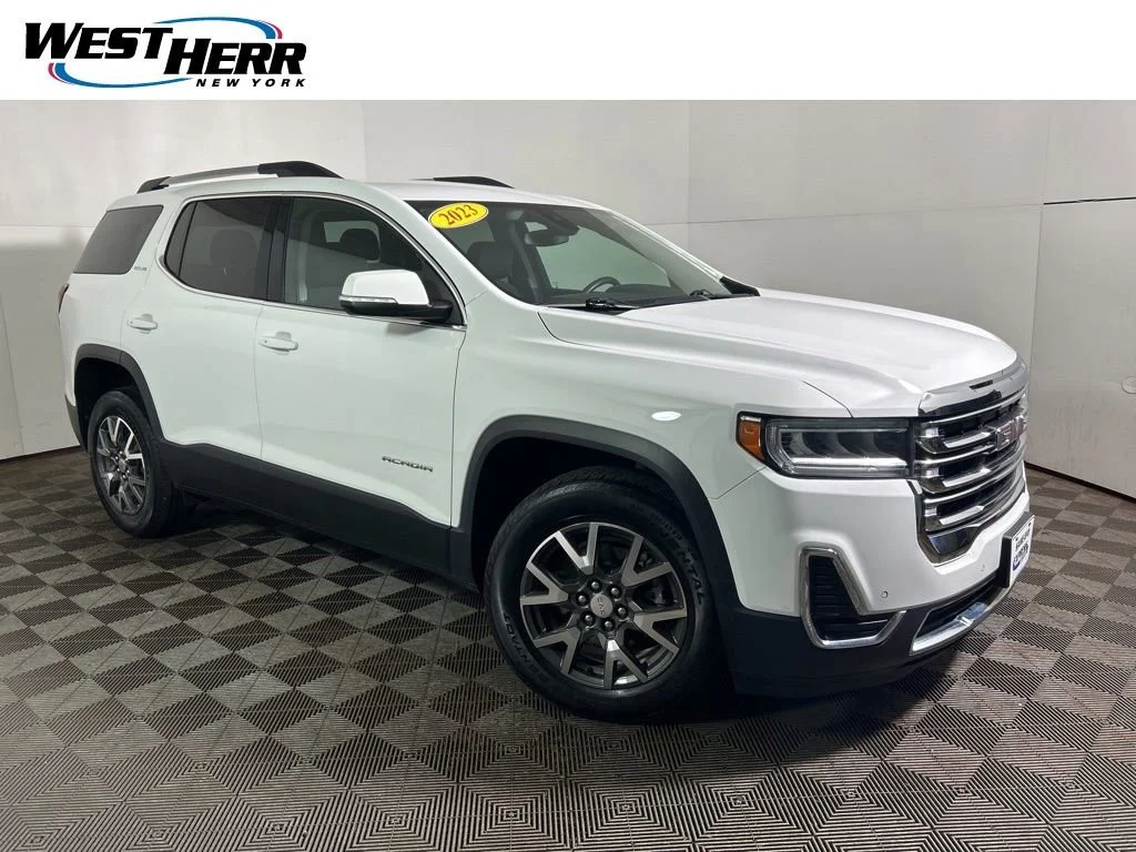 2023 GMC Acadia SLE AWD's photo