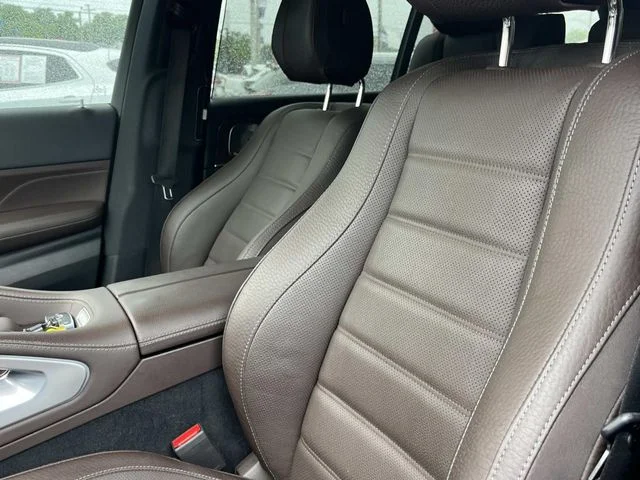 Used 2022  Mercedes-Benz GLS 450 image 31