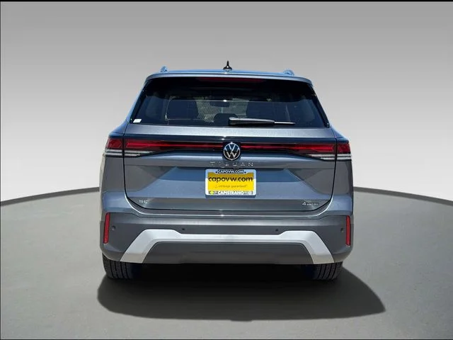 New 2026 Platinum Gray Metallic Volkswagen 2.0T SE image 5