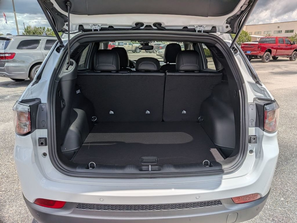 New 2026 Bright White Clearcoat Jeep Limited image 28