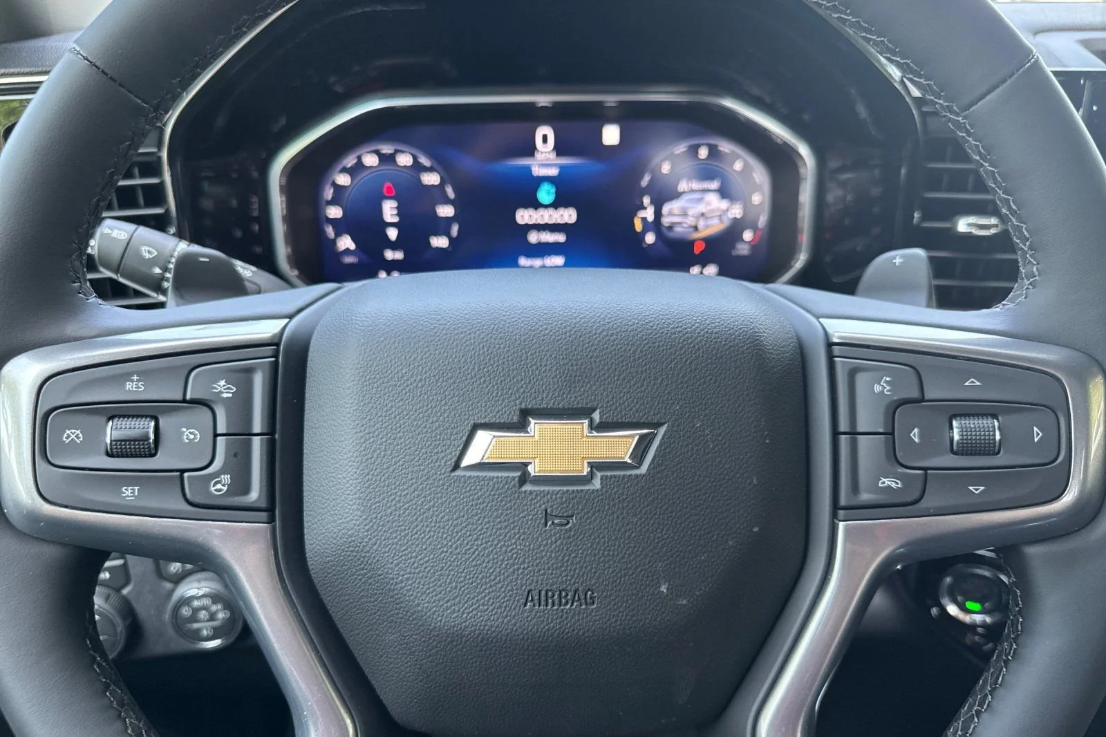 2026 Chevrolet Silverado 1500 LTZ - Photo 22