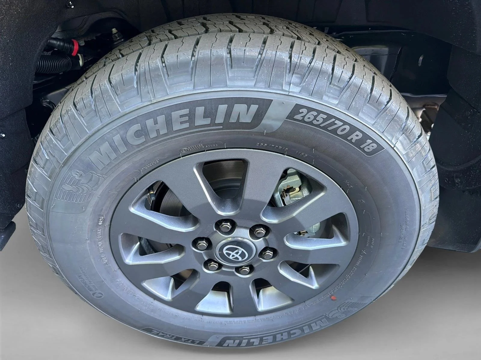New 2027 Wind Chill Pearl Toyota Land Cruiser image 20