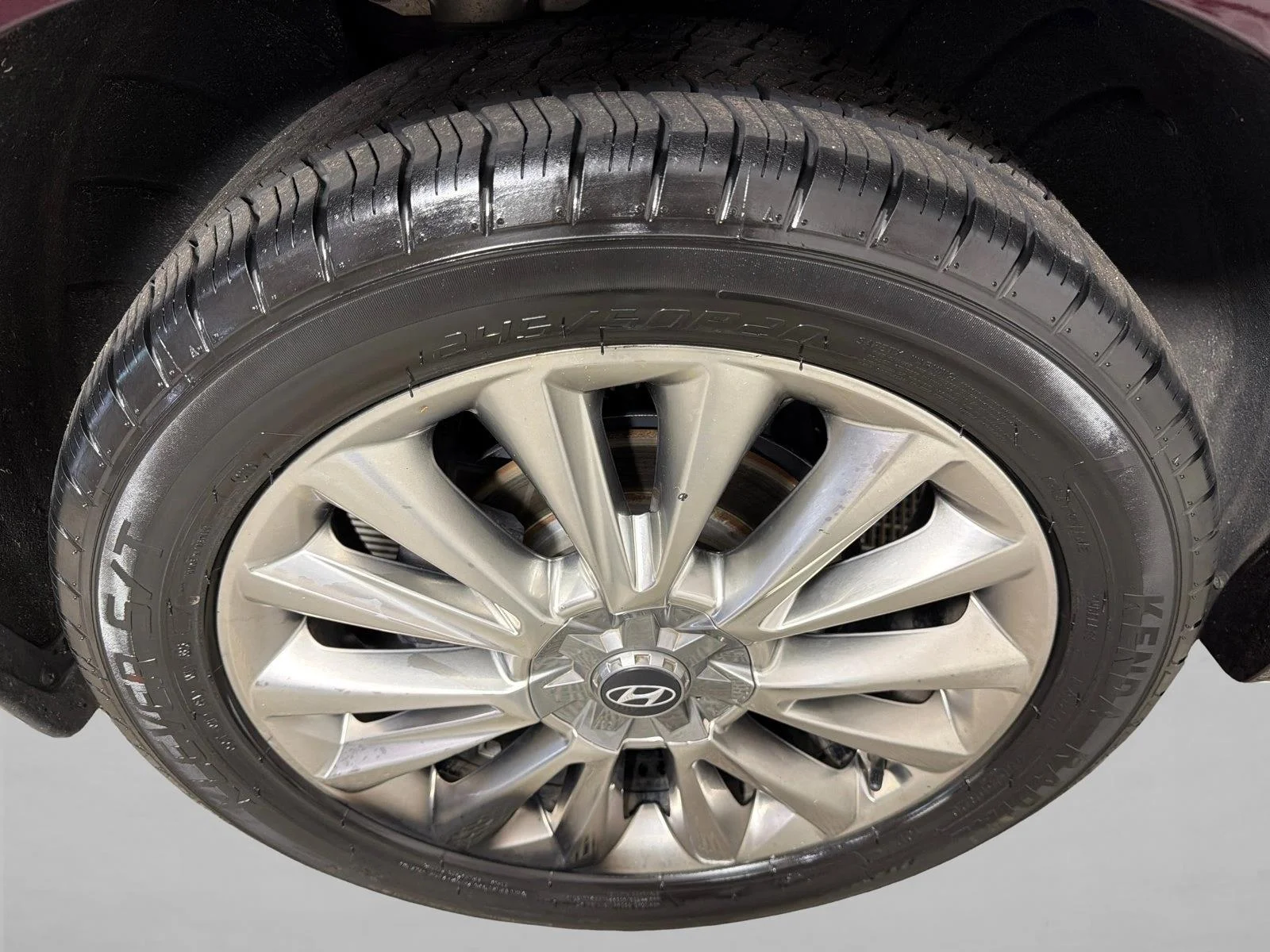Used 2020 Gray Hyundai Limited image 19