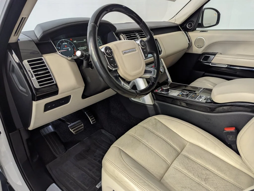 Certified Used 2016 White Land Rover 5.0L V8 Supercharged image 39