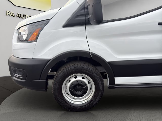Used 2024 White Ford  image 22