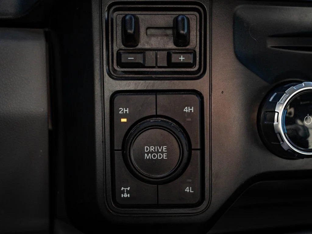 Used 2024 Agate Black Metallic Ford Limited image 39