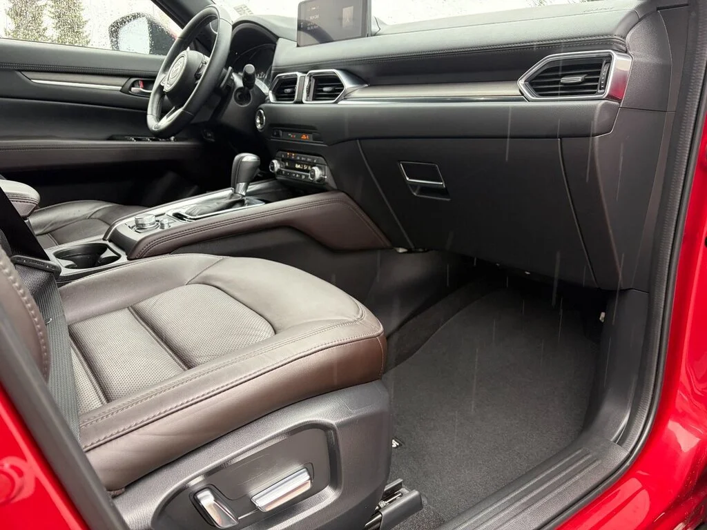 Used 2023 Soul Red Crystal Metallic Mazda Signature AWD at Top of the Line Signature Model! image 19