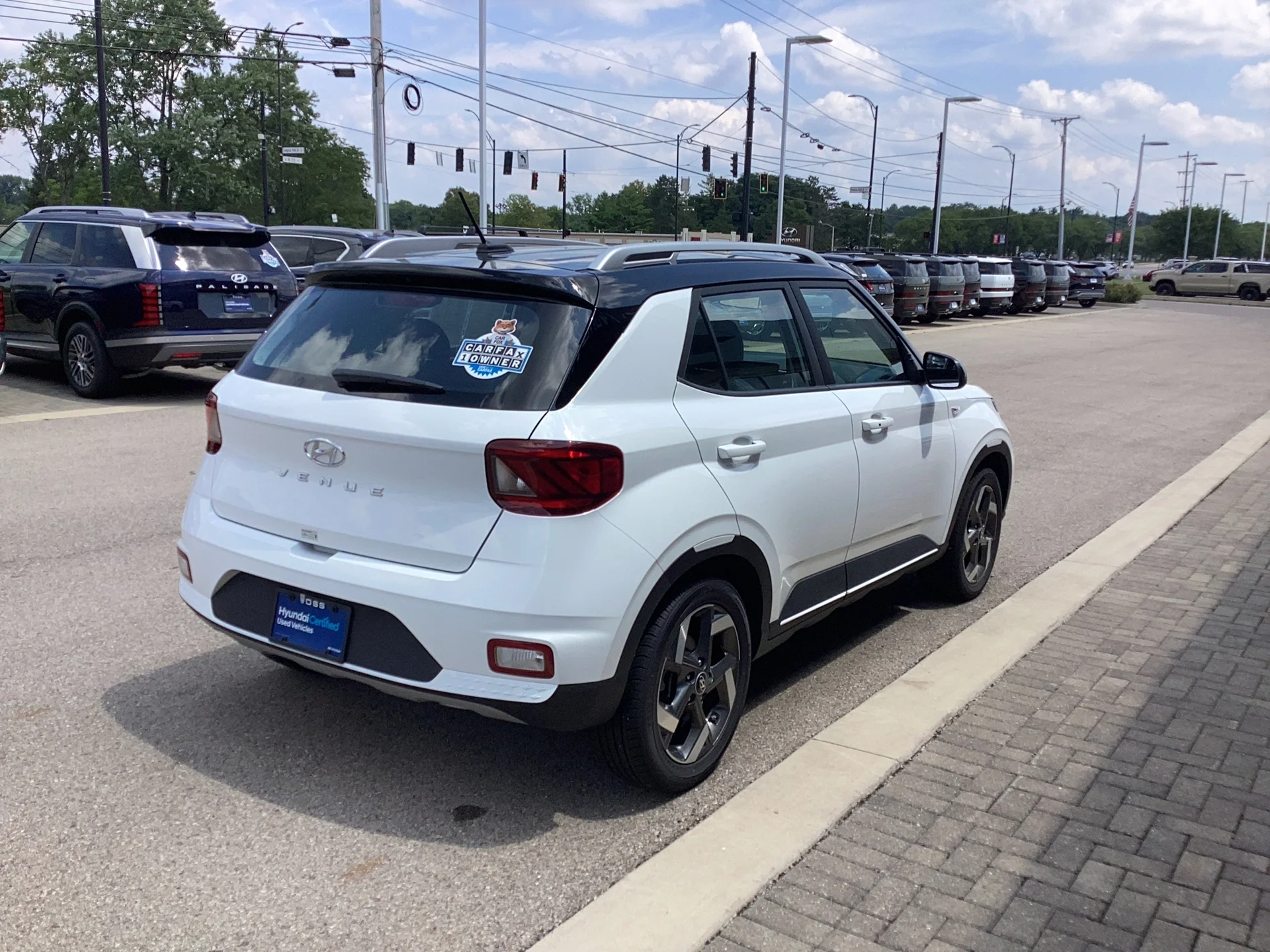 Certified Used 2026 Lunar White/Black Roof Hyundai  image 4
