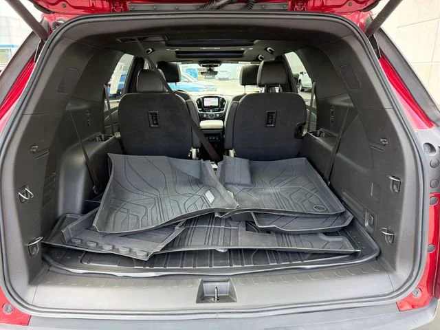2023 Chevrolet Traverse RS - Photo 26