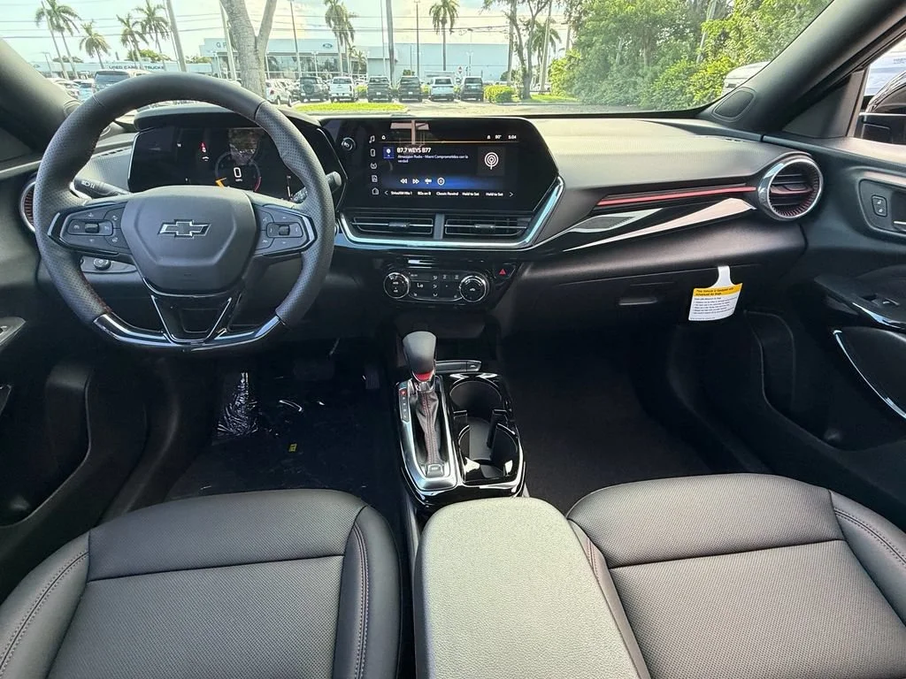 2026 Chevrolet Trax RS - Photo 12