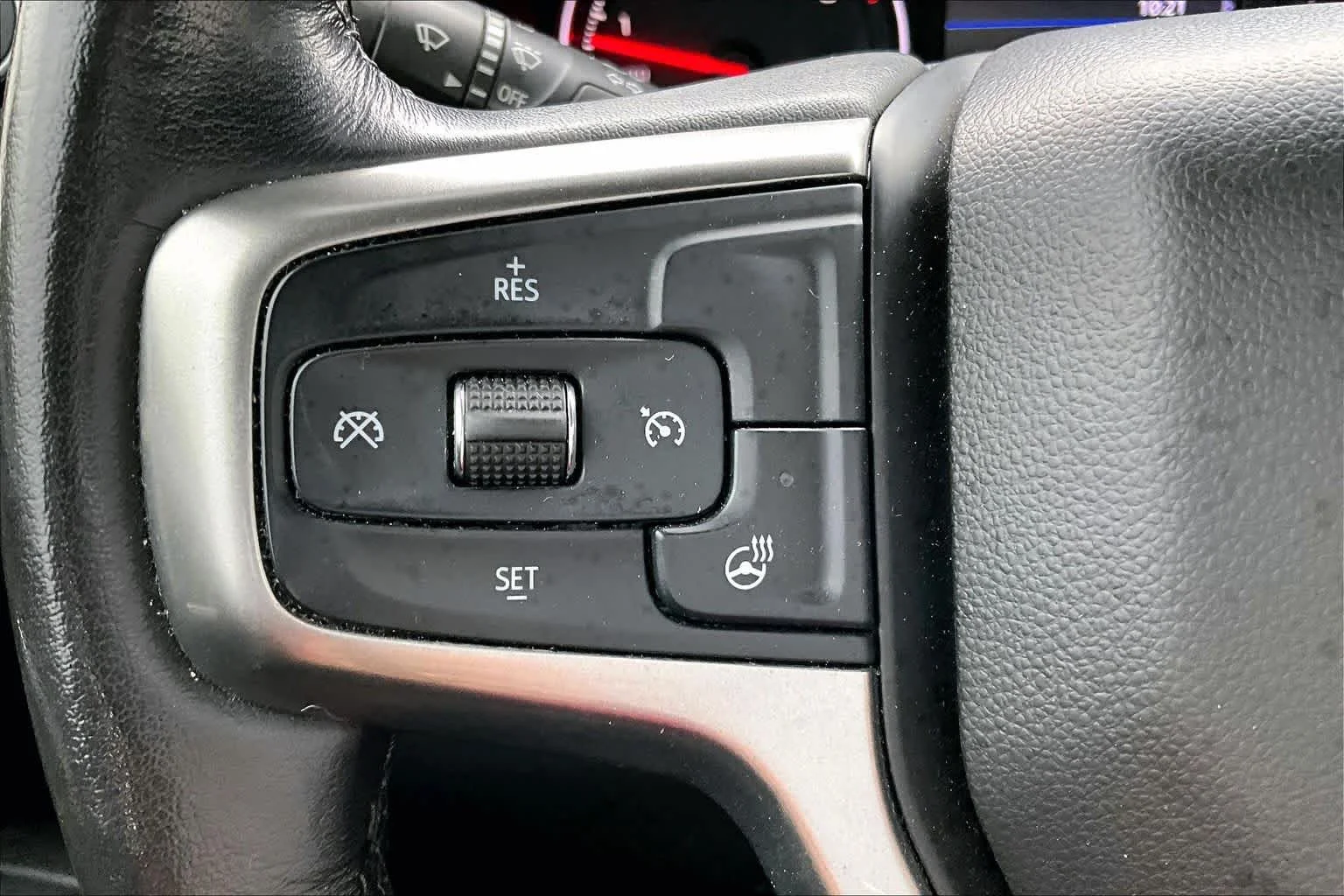 Used 2020 Silver Ice Metallic Chevrolet LT image 20