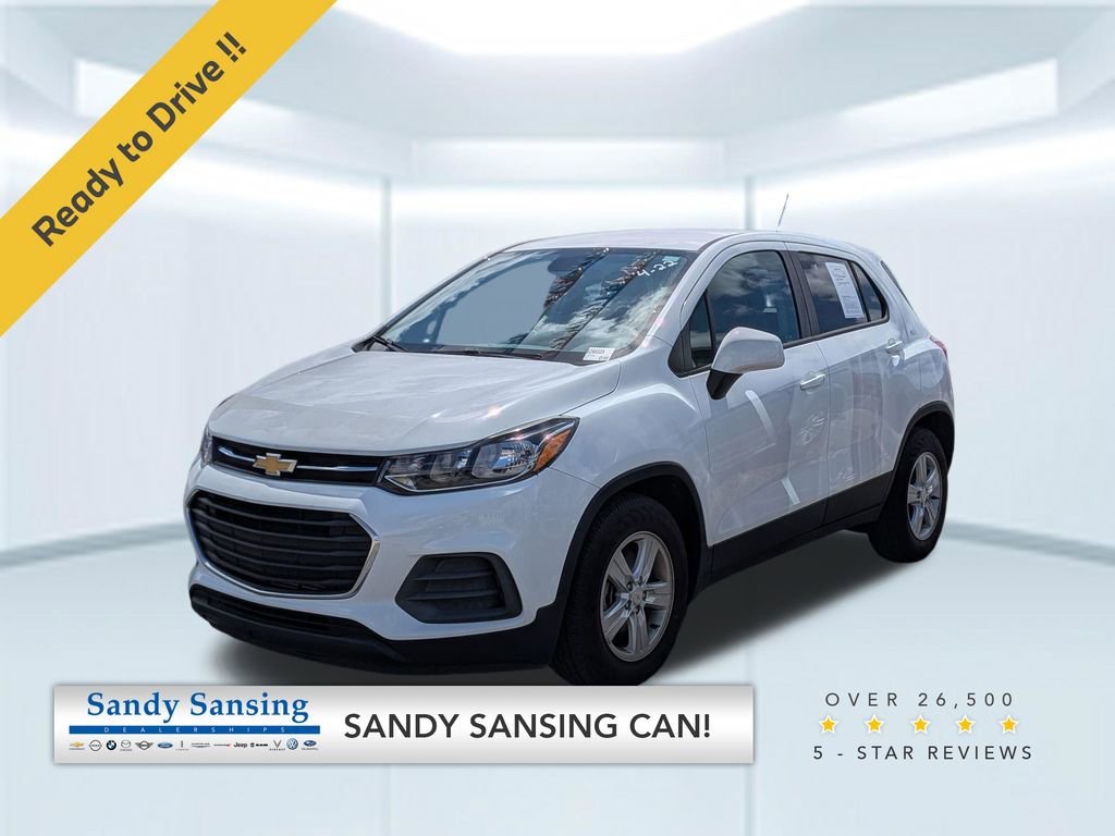 2022 Chevrolet Trax LS's photo