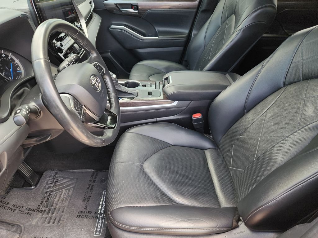 Used 2021 Red Toyota Platinum image 15