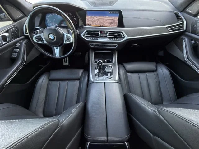Used 2022 Black BMW M50i image 12