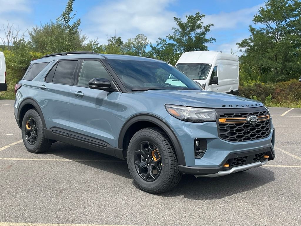 New 2026 Vapor Blue Metallic Ford Tremor® image 1