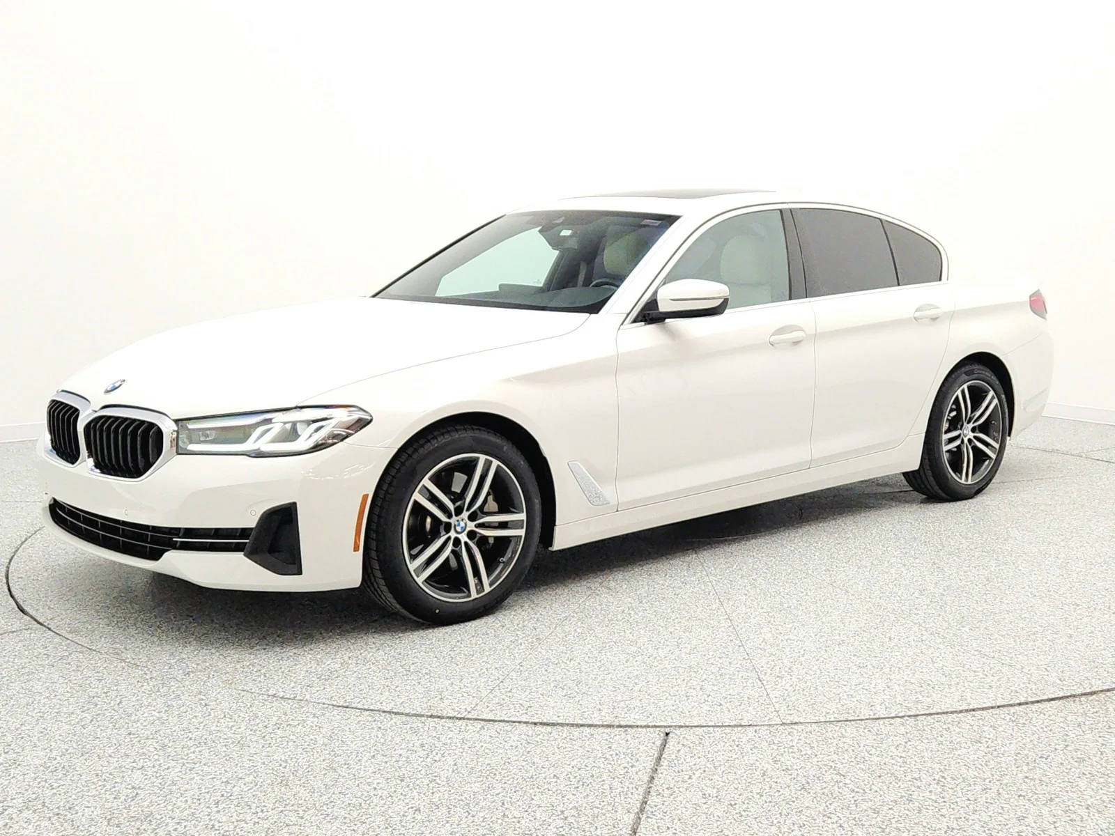 2023 BMW 5 Series 530i Sedan's photo