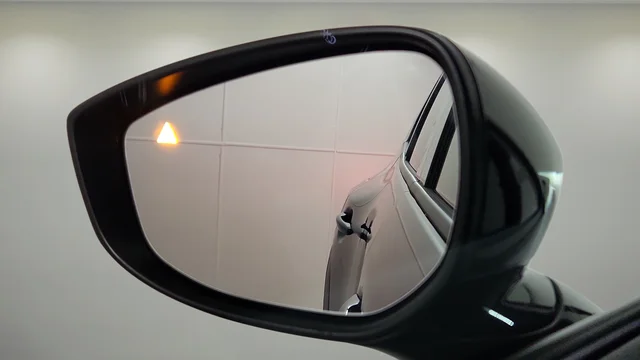 2025 Mazda CX-50 Premium Plus - Photo 15