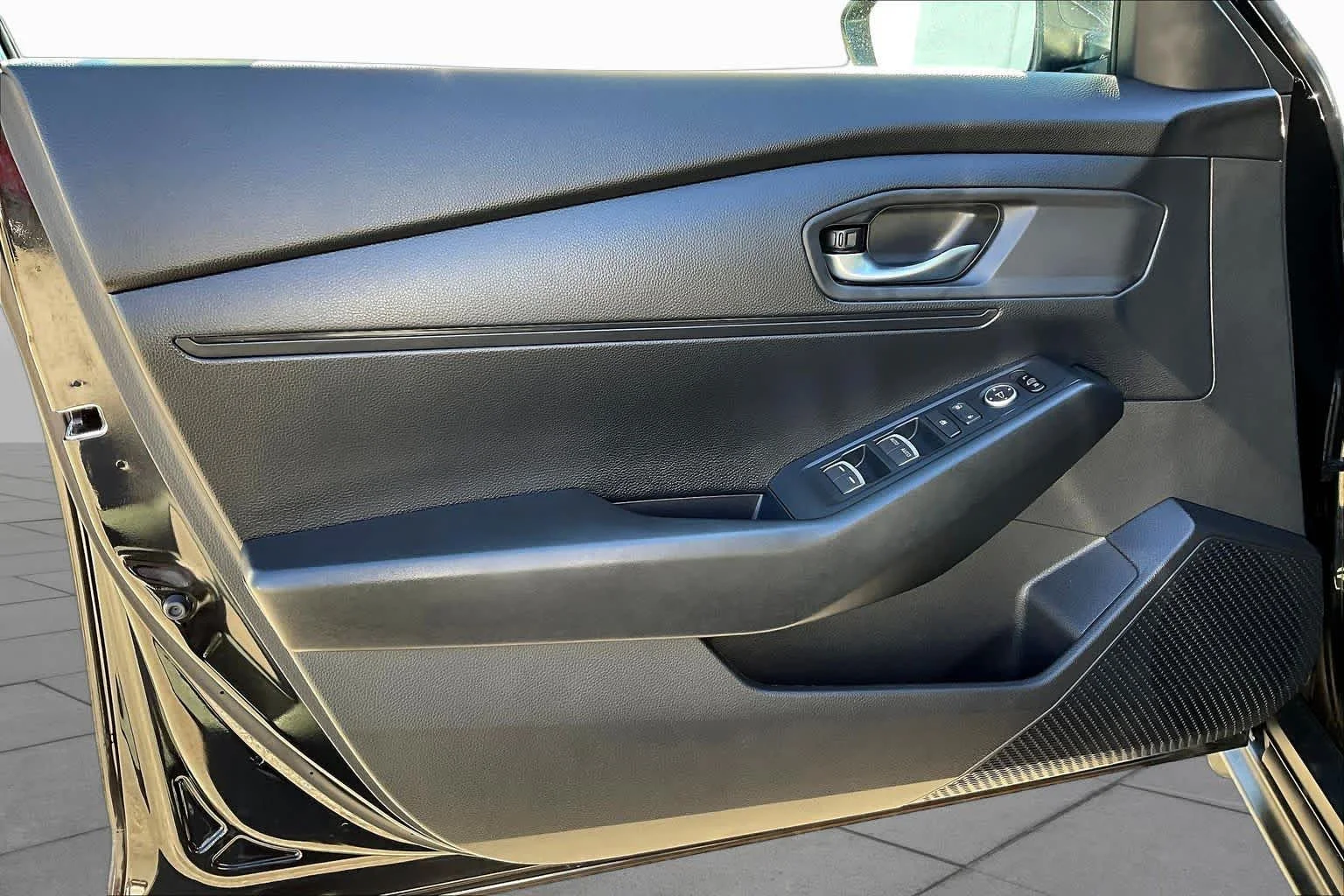 Used 2024 Crystal Black Pearl Honda LX image 20