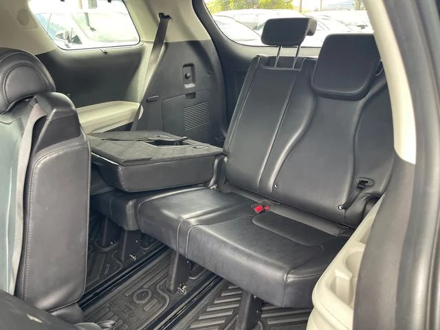 Used 2022 Black Kia EX image 13