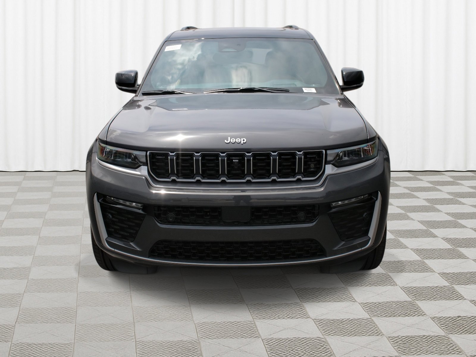 New 2026 Baltic Gray Metallic Clear-Coat Exterior Paint Jeep Summit image 35