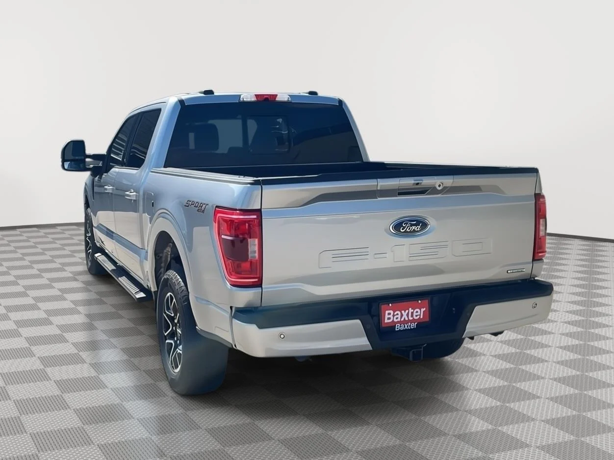 Certified Used 2022 Iconic Silver Ford XLT image 5