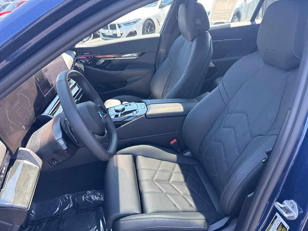 2026 BMW 5 Series 540i - Photo 20