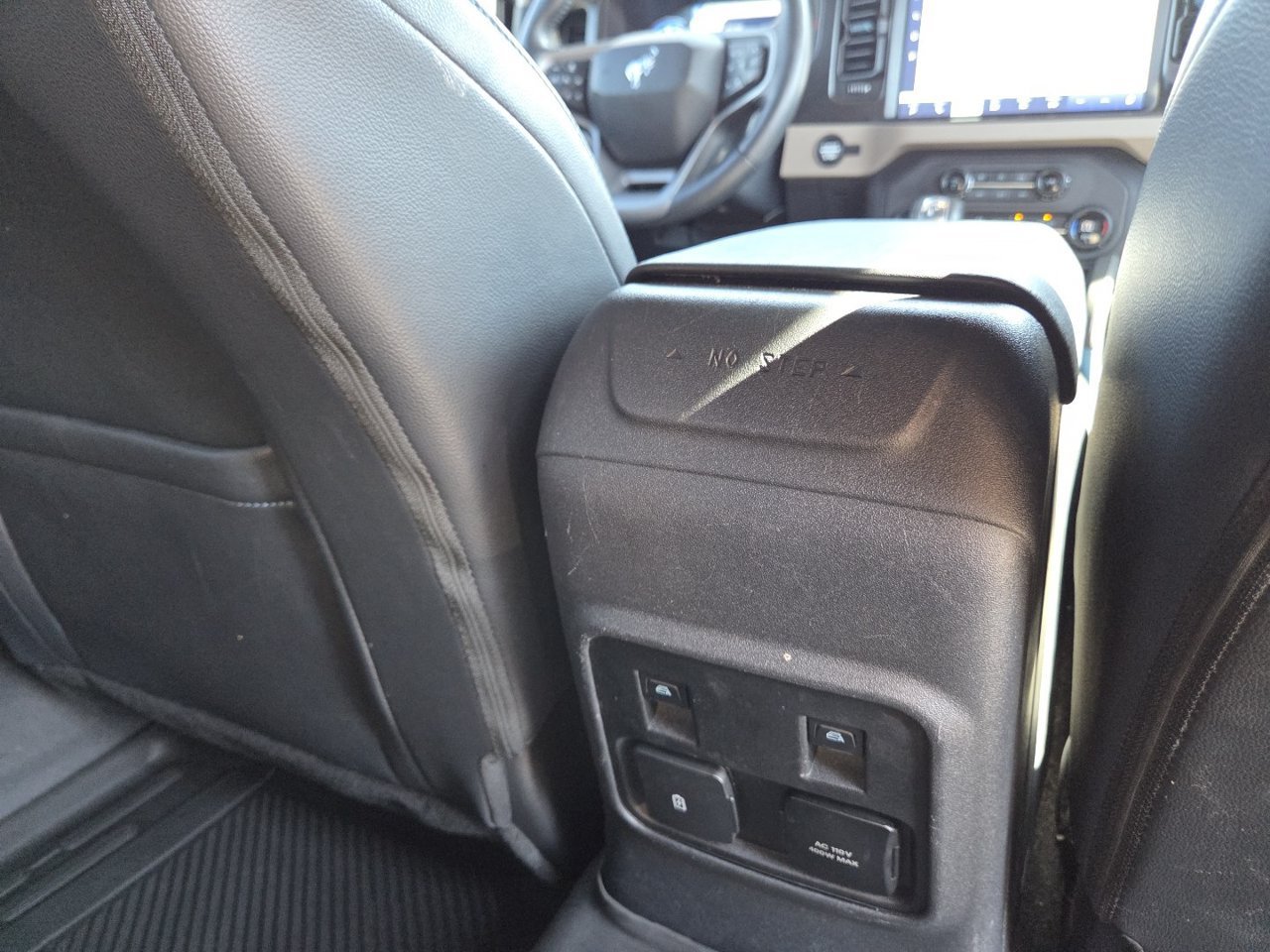 Used 2023  Ford Base image 24