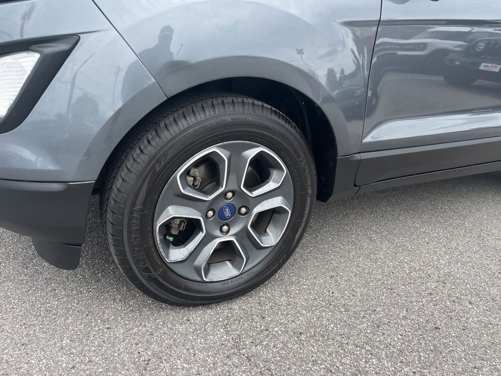 Used 2020  Ford S image 10