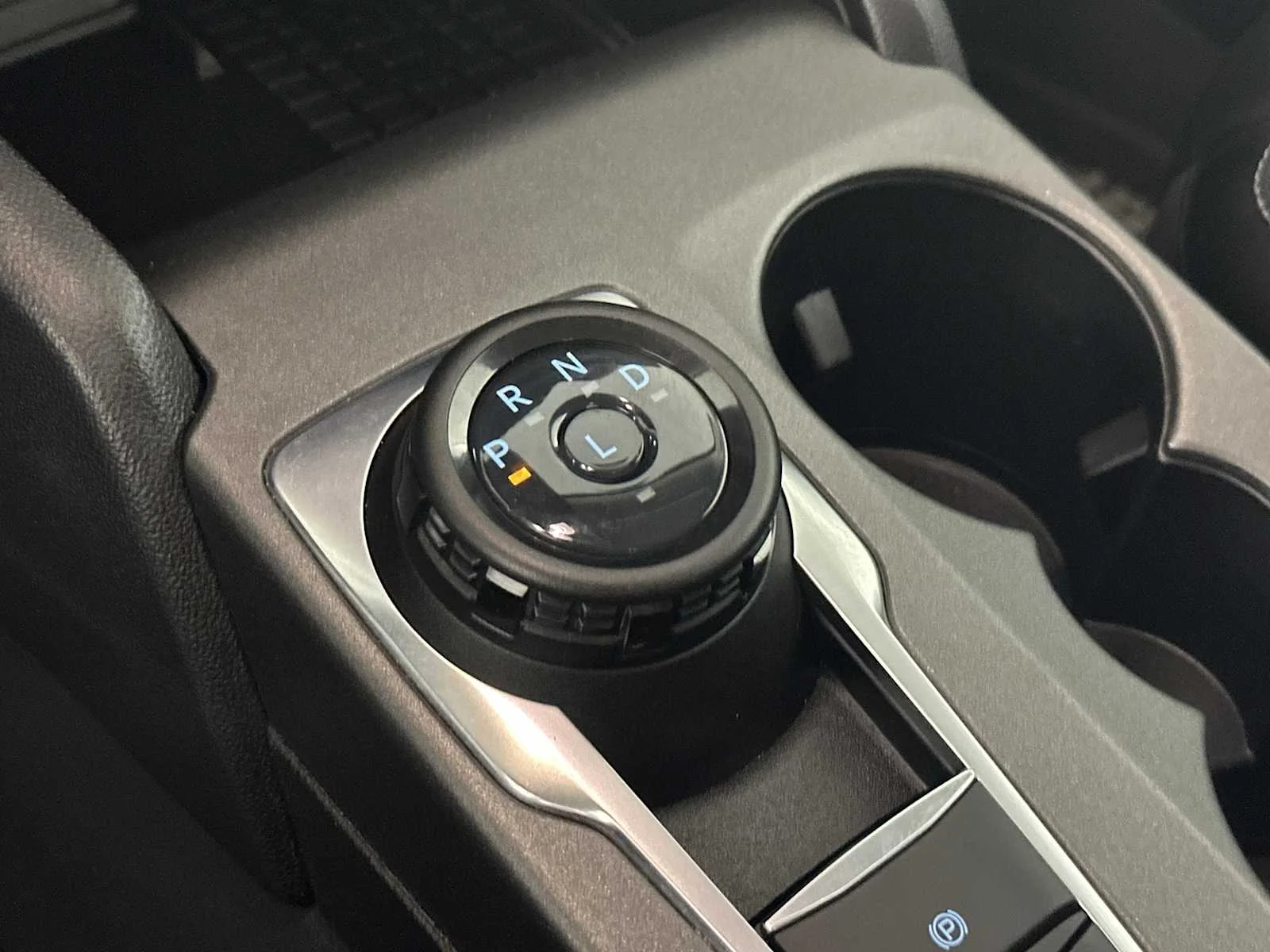 Used 2025 Carbonized Gray Ford Outer Banks image 40