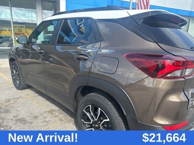 Used 2022 Zeus Bronze Metallic Chevrolet ACTIV image 20