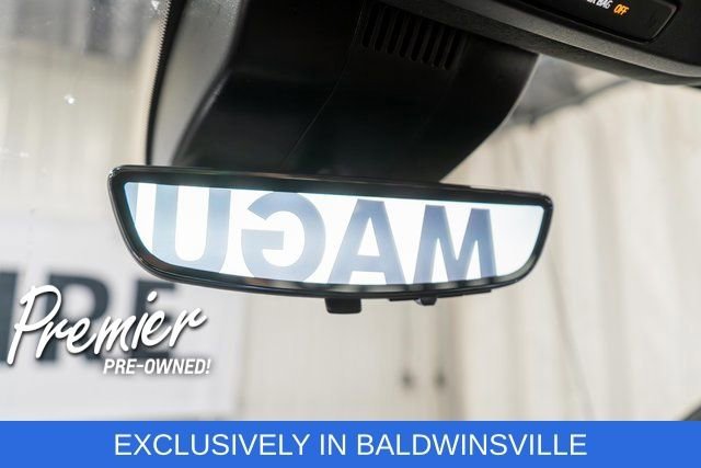 Used 2025 Downpour Metallic GMC Denali Ultimate image 44