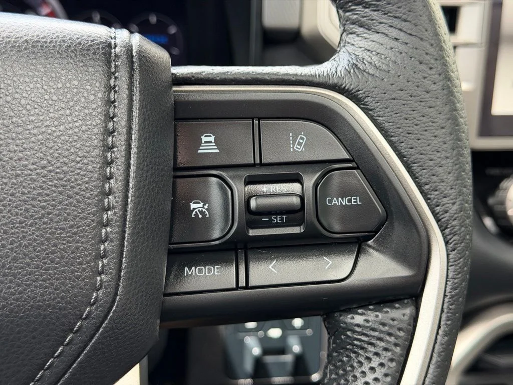 Used 2025 White Toyota Limited image 19