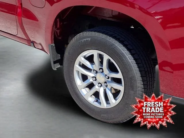 Used 2019 CAJUN RED TINTCOAT Chevrolet LT image 22