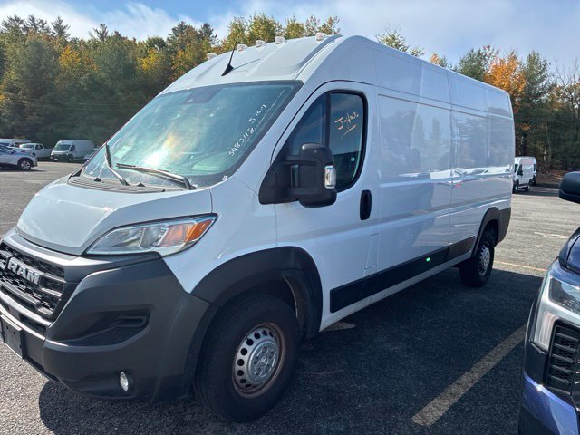 Used 2026 White Ram High Roof image 3
