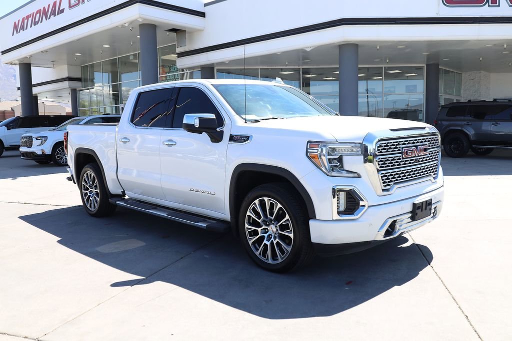 Used 2020 White Frost Tricoat GMC Denali image 8