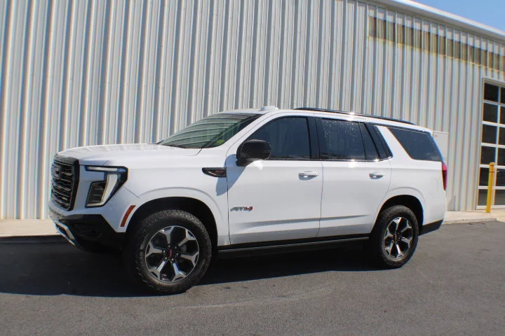 Certified Used 2026 Summit White GMC AT4 Ultimate image 4
