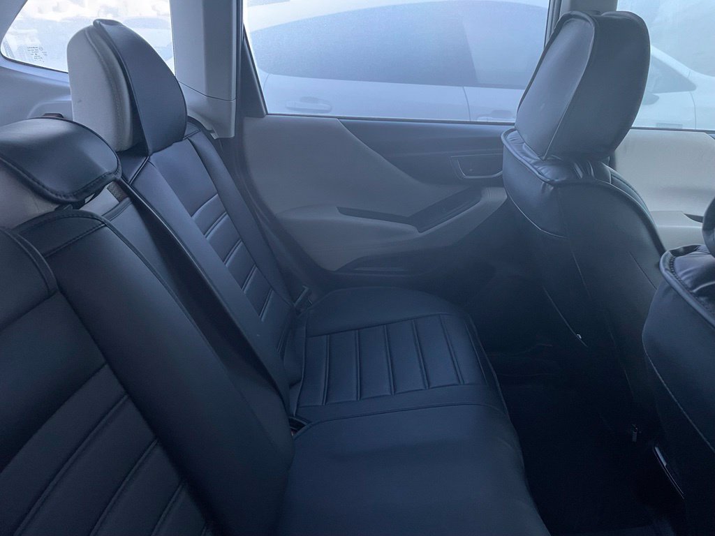 Used 2020 Jasper Green Metallic Subaru Base image 8
